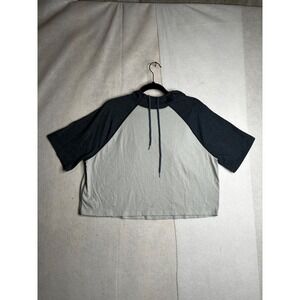 Simms‎ Fishing Products Womens M Grey Fish It Well Graphic Short Sleeve Hoodie